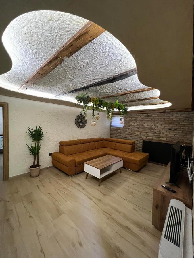 Motel Pizzeria Actros Nova Topola Εξωτερικό φωτογραφία